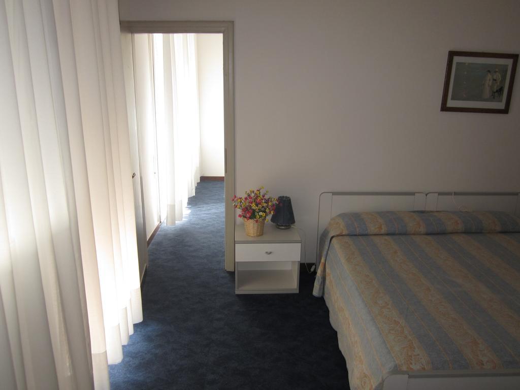 Hotel Savoia Τζεσόλο Λίντο Δωμάτιο φωτογραφία