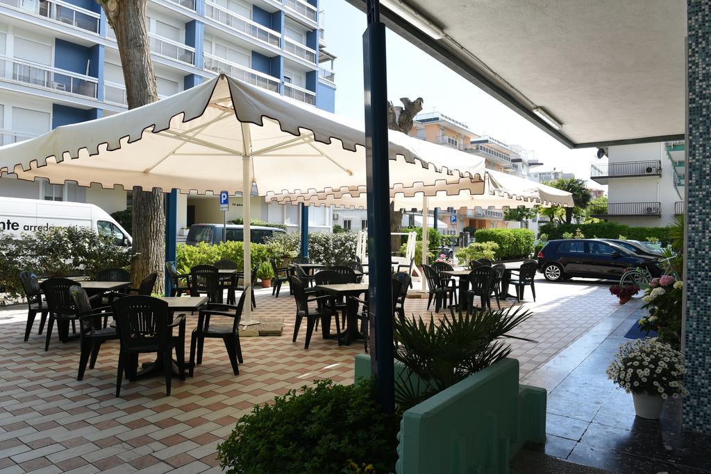 Hotel Savoia Τζεσόλο Λίντο Εξωτερικό φωτογραφία