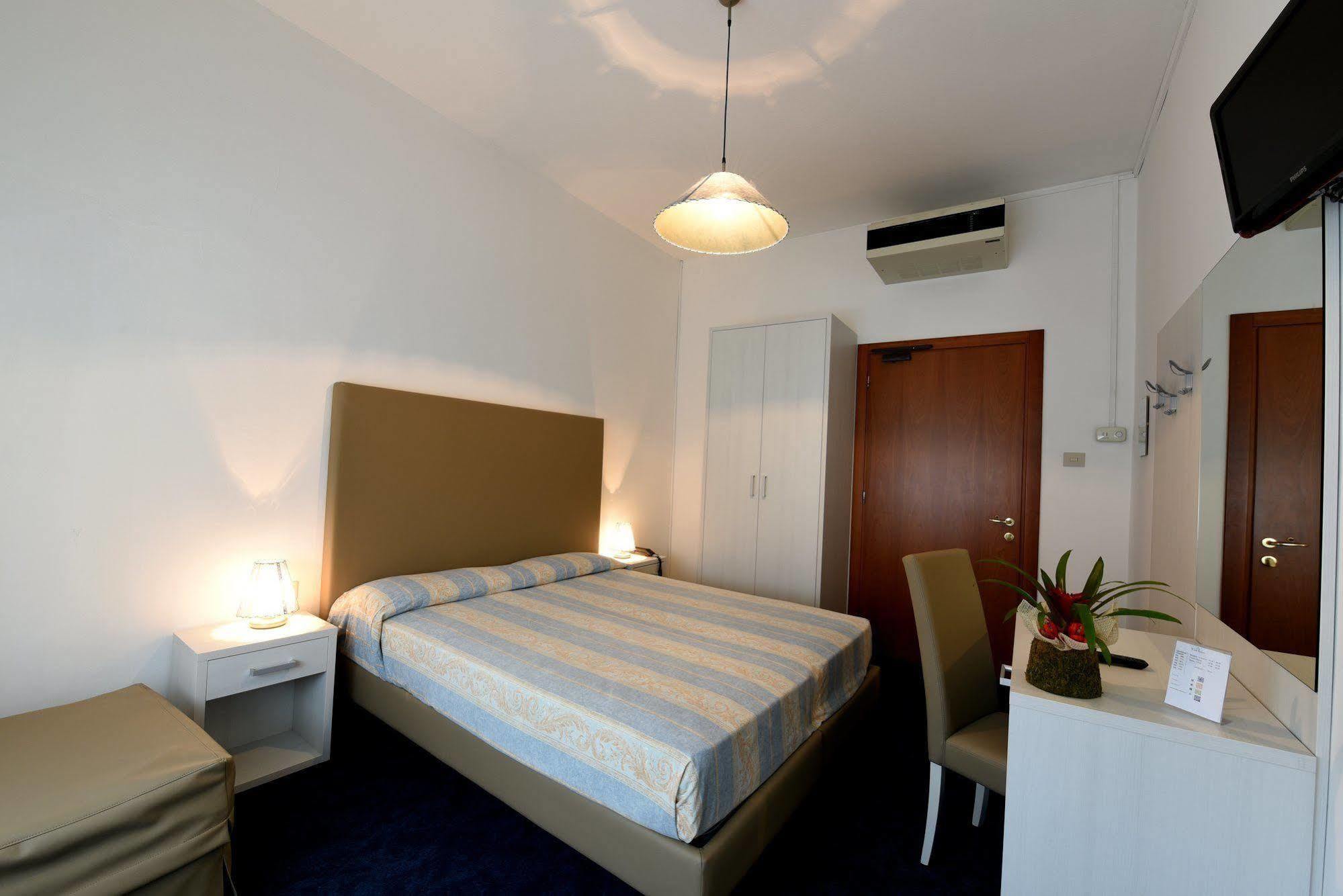 Hotel Savoia Τζεσόλο Λίντο Εξωτερικό φωτογραφία